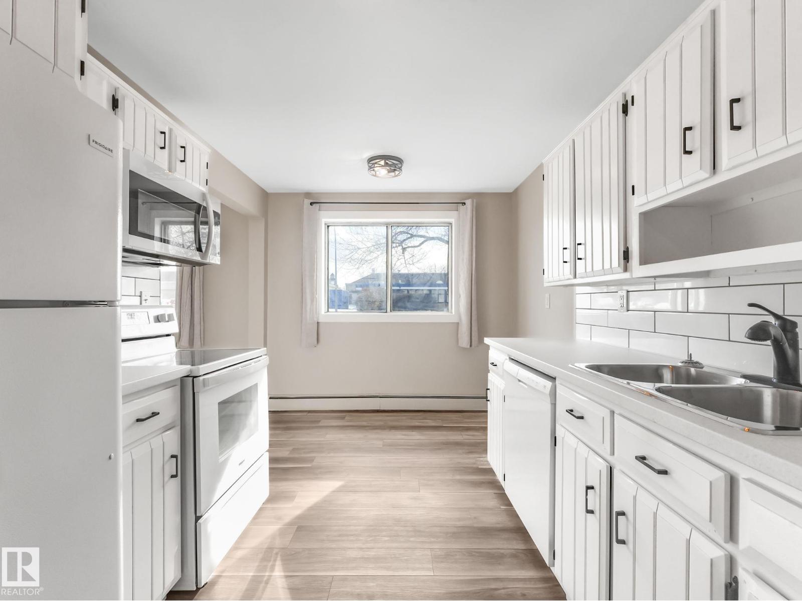 #103 11907 81 ST NW, Edmonton