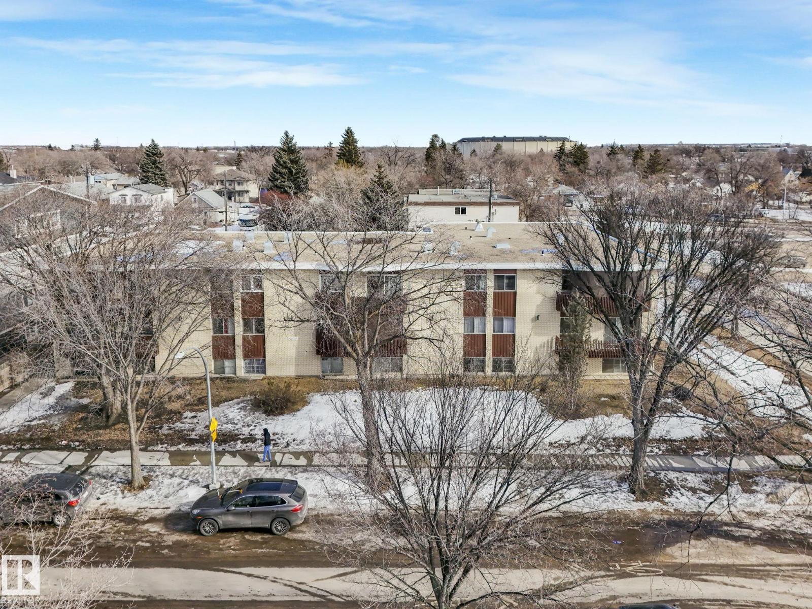 #103 11907 81 ST NW, Edmonton