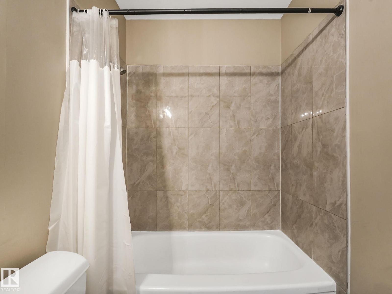 #103 11907 81 ST NW, Edmonton