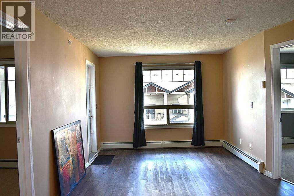 3418, 60 Panatella Street NW - photo 2
