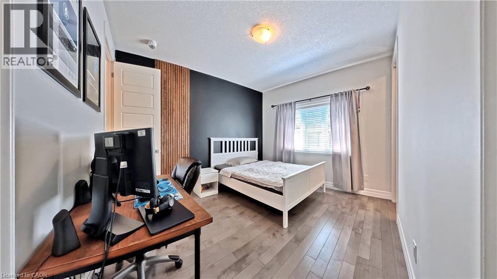 102 DEER CREEK Street, Kitchener, Ontario, N2A0J5 — Photo 27