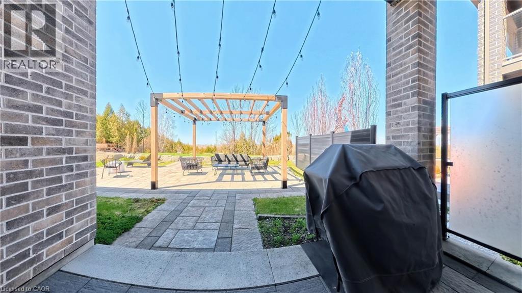 102 DEER CREEK Street, Kitchener, Ontario, N2A0J5 — Photo 37