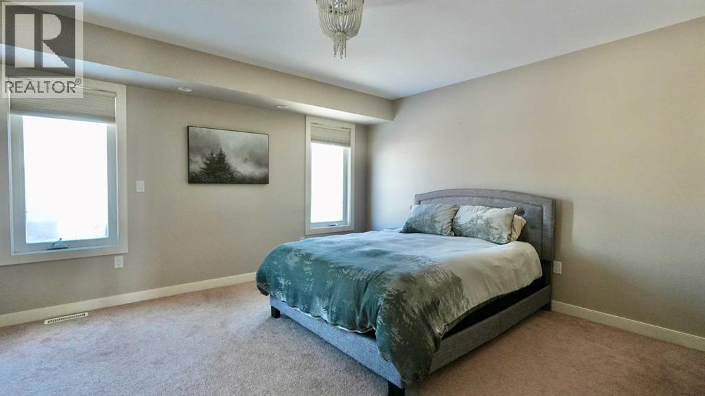 10629 84B Street — photo 32