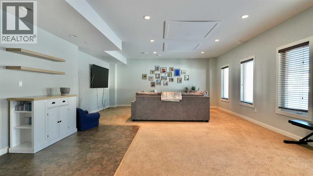 10629 84B Street — photo 40