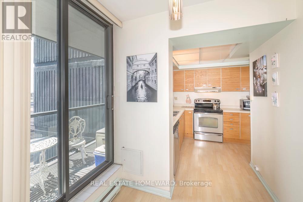 #908 757 VICTORIA PARK AVENUE - 11