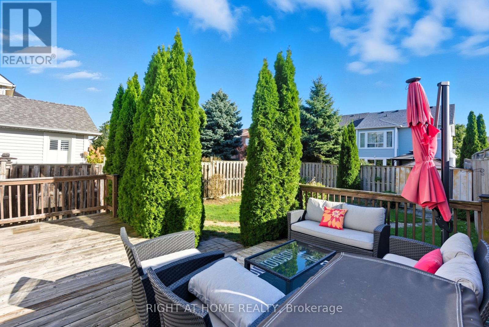 74 NORTHGROVE CRESCENT - 38