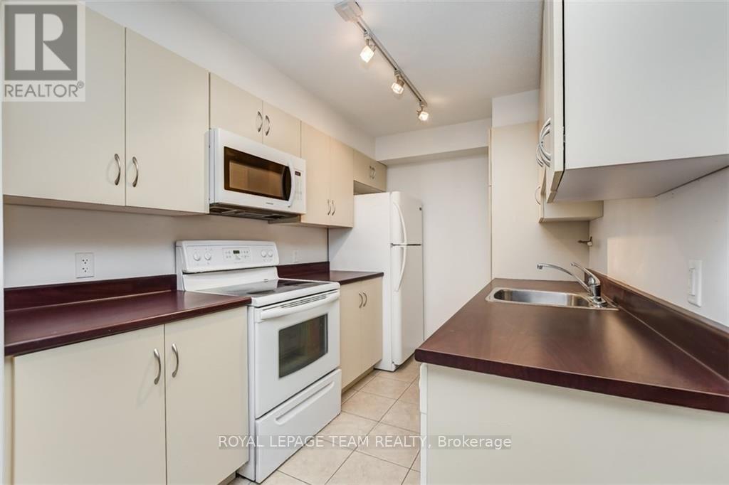 1 Bed, 1 Bath Apartment for Rent in Ottawa – 801 – 138 SOMERSET STREET W, Ottawa – MLS# X13050904 - Image 15