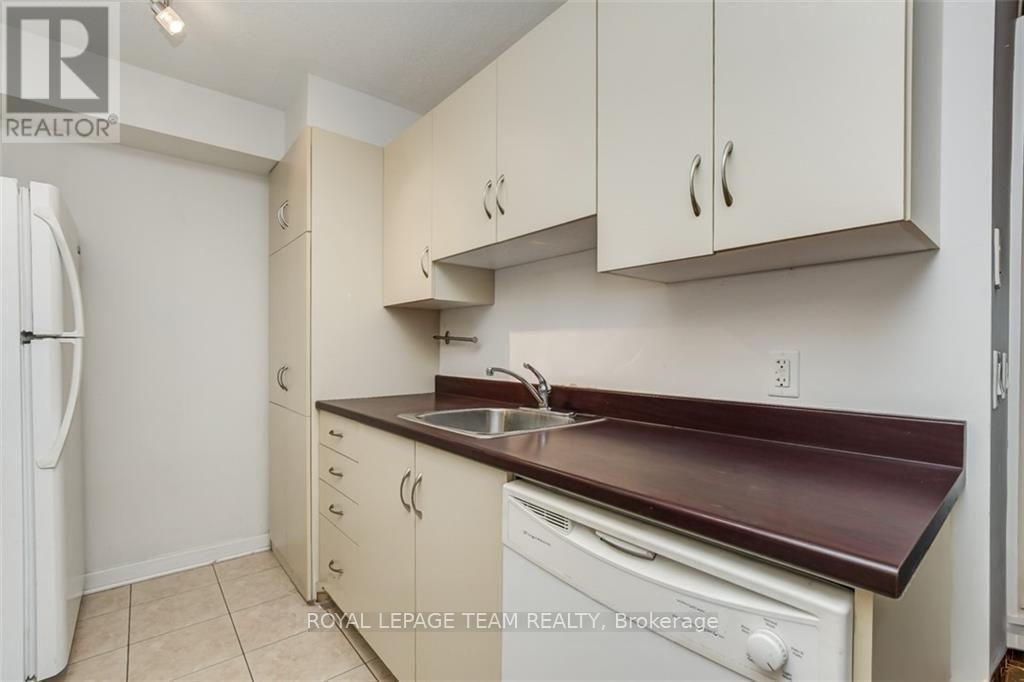 1 Bed, 1 Bath Apartment for Rent in Ottawa – 801 – 138 SOMERSET STREET W, Ottawa – MLS# X13050904 - Image 25