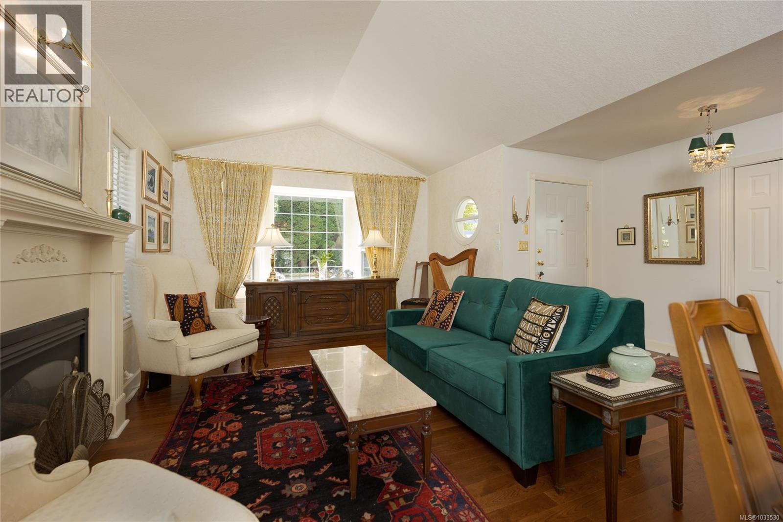 1487 Thomson Terr - Image 2