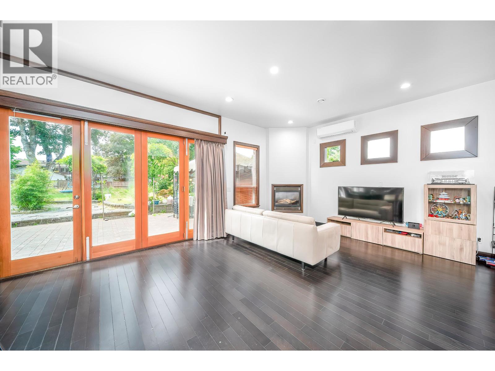 4808 BONAVISTA Drive, Richmond