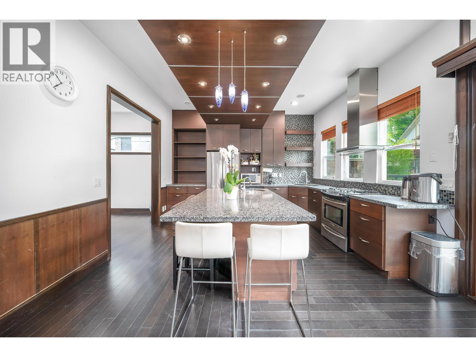 4808 BONAVISTA Drive, Richmond