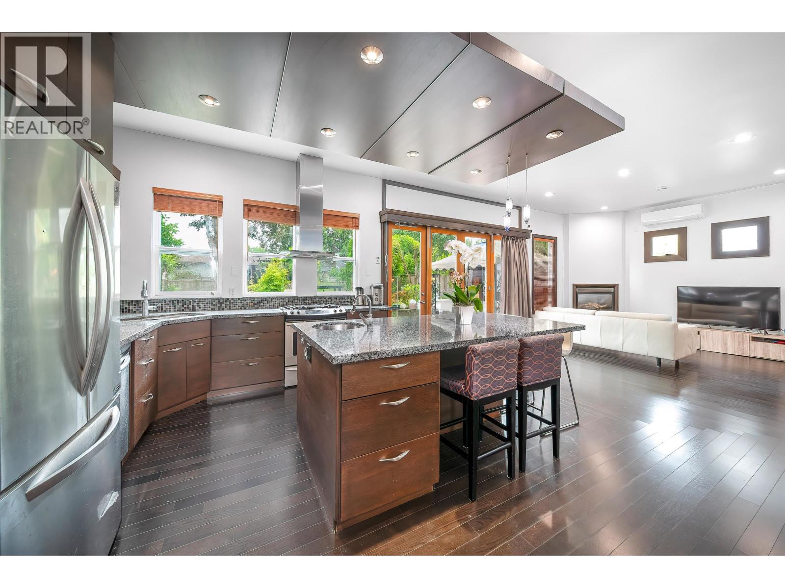 4808 BONAVISTA Drive, Richmond