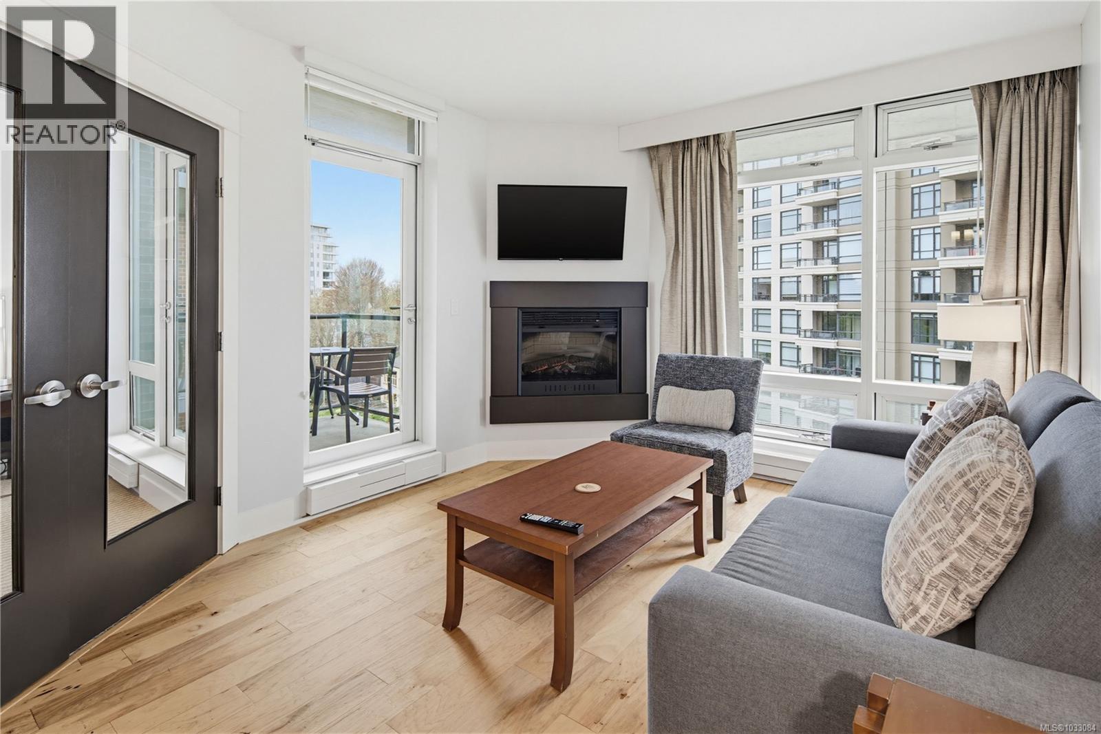 #A507 810 Humboldt St - 20