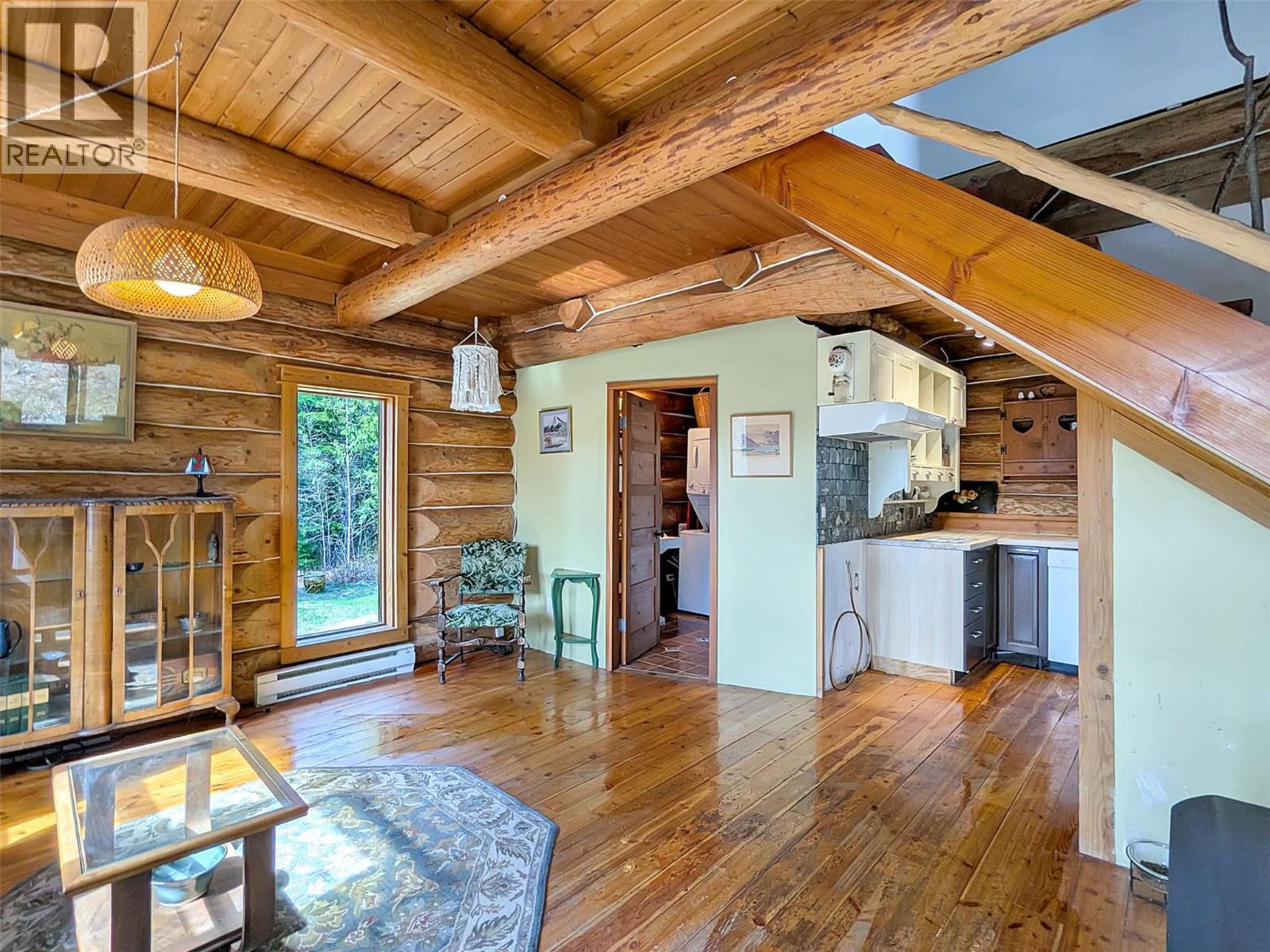 8907 Martens Road - 8