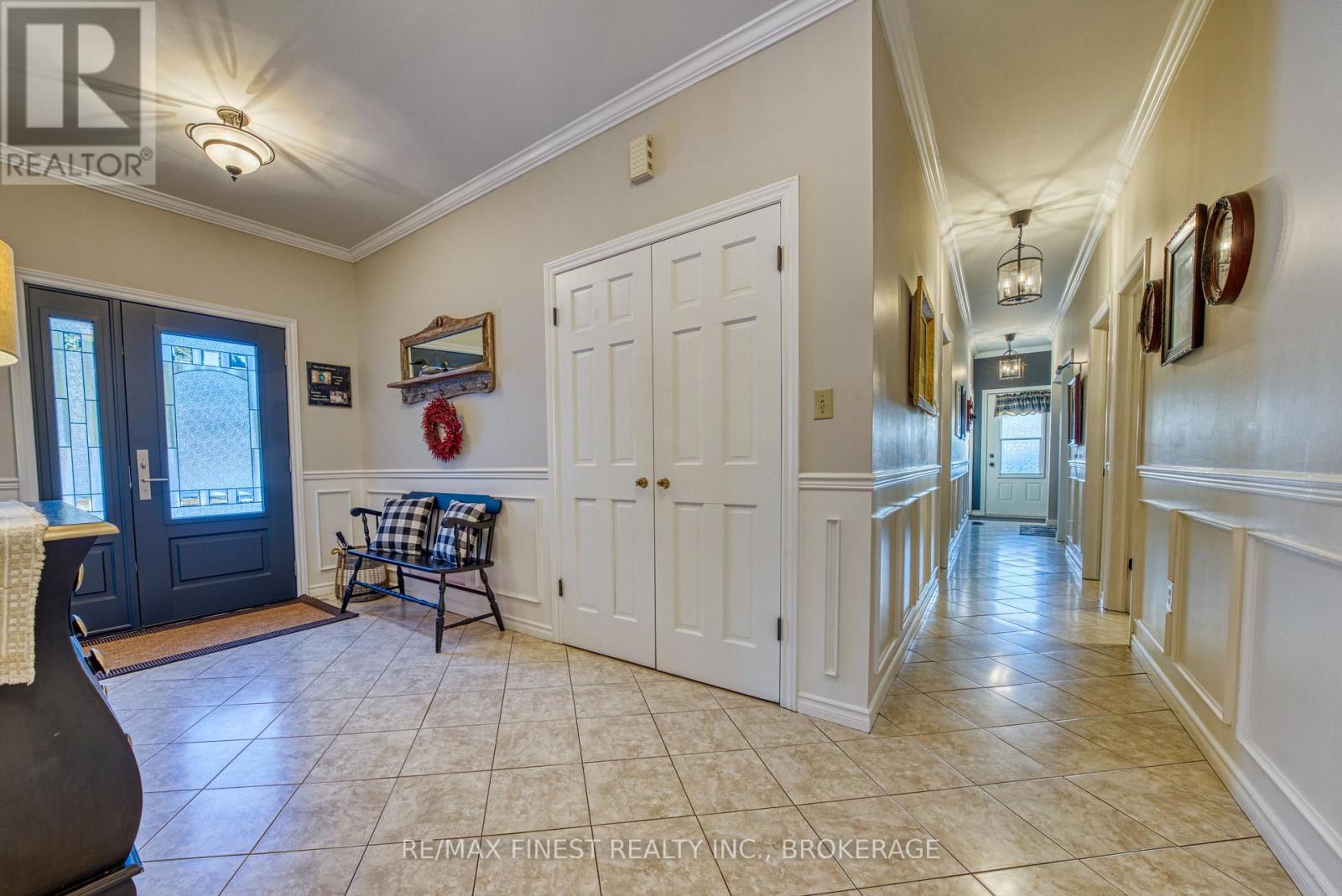 108 GRAYROCK CRESCENT - 3