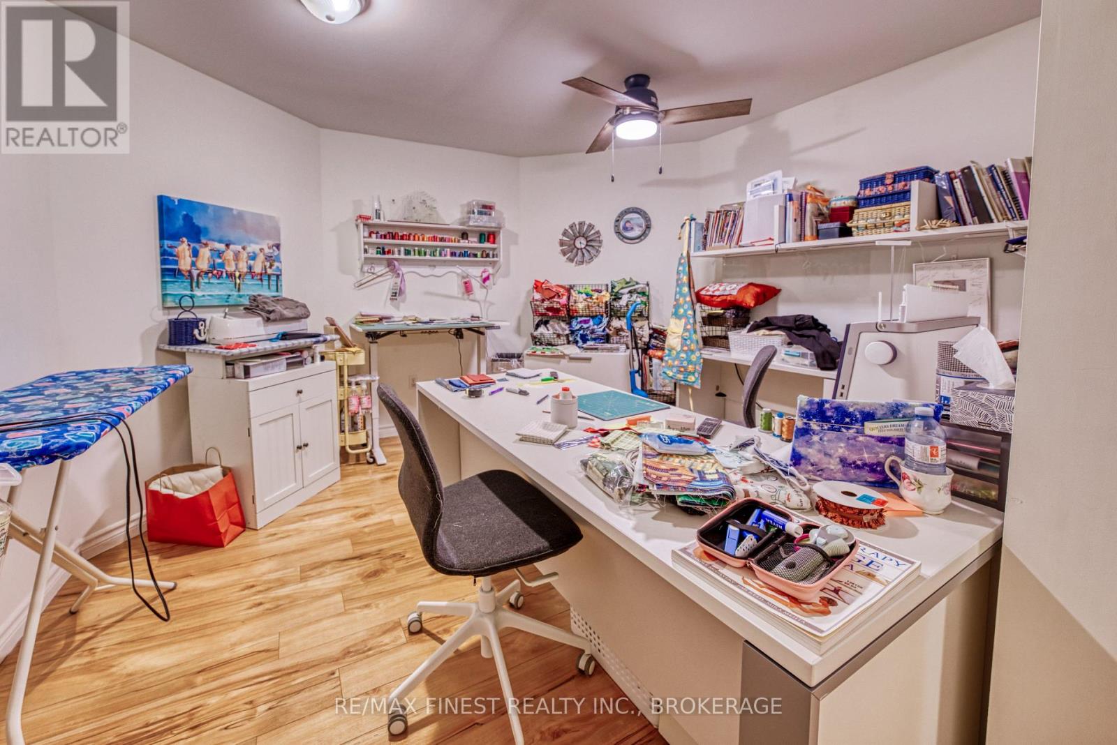 108 GRAYROCK CRESCENT - 35