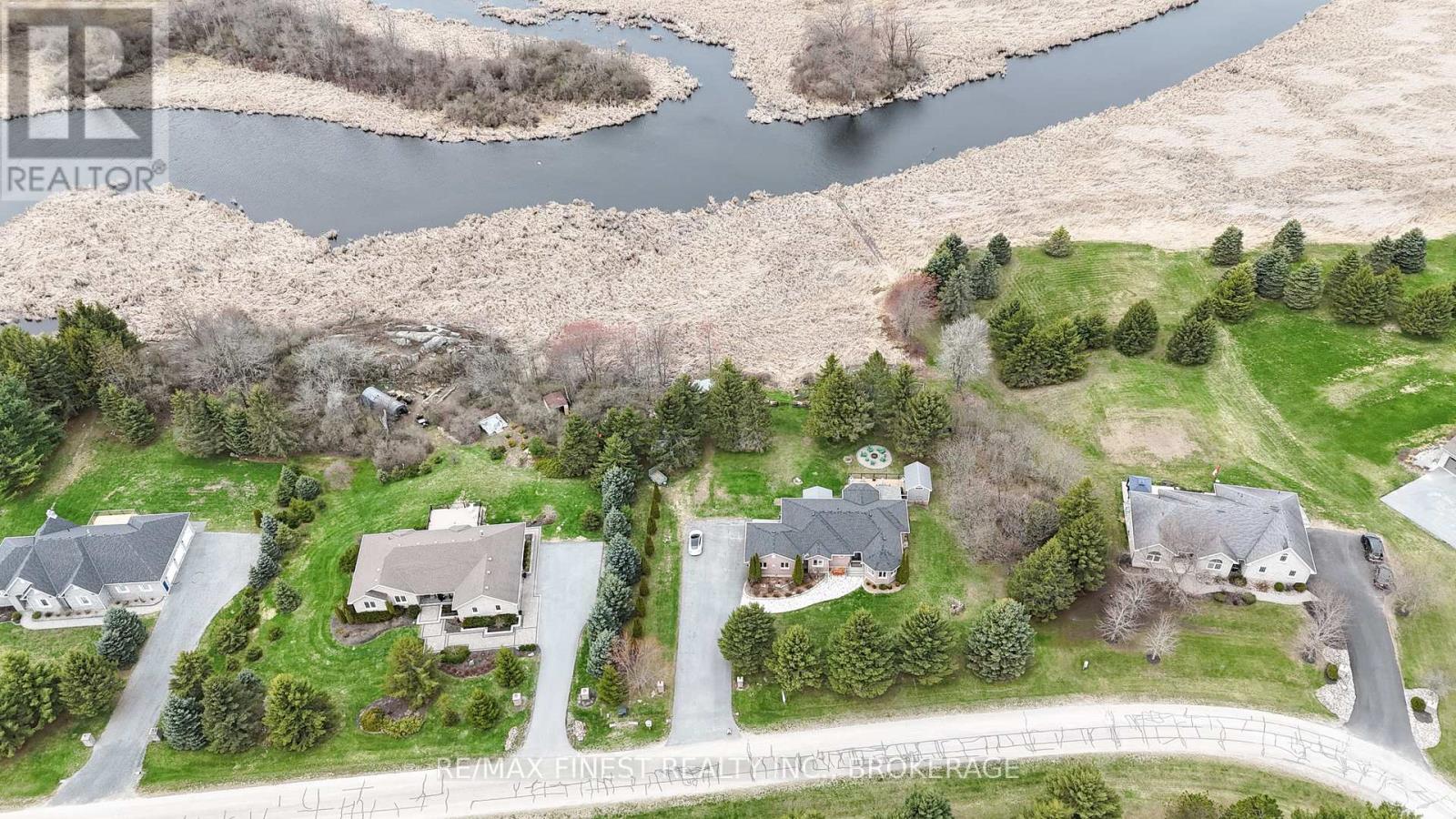 108 GRAYROCK CRESCENT - 42