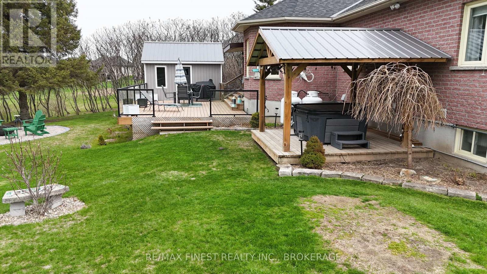 108 GRAYROCK CRESCENT - 44