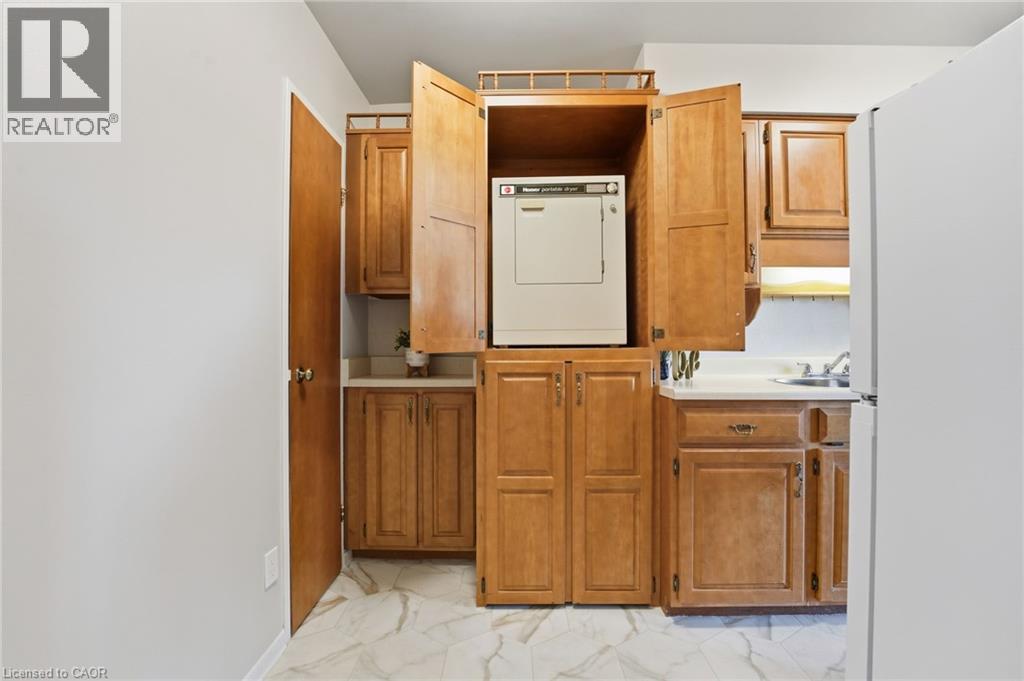 1968 MAIN Street W Unit# 1103, Hamilton, Ontario, L8S1J7 — Photo 11