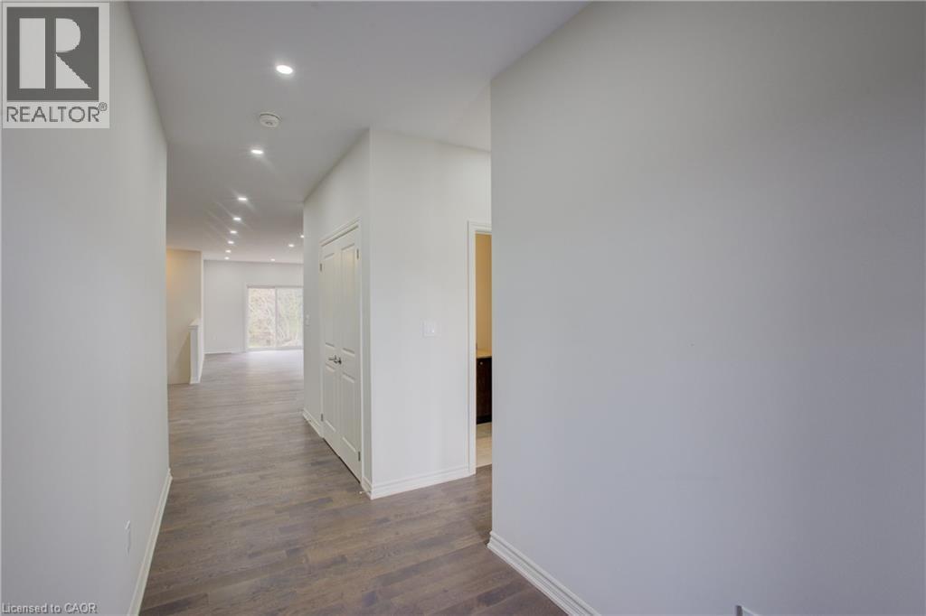 160 ELLEN Street, Atwood, Ontario, N0G1B0 — Photo 6