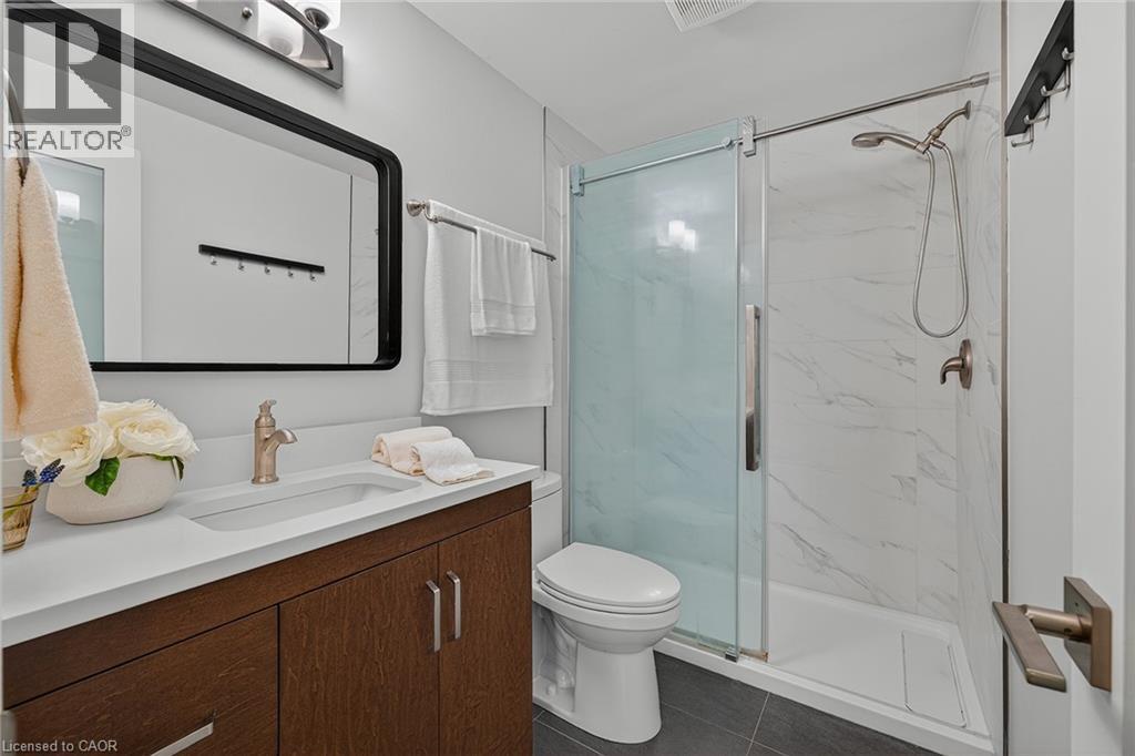312 FARADAY Court, Waterloo, Ontario, N2L6A6 — Photo 22