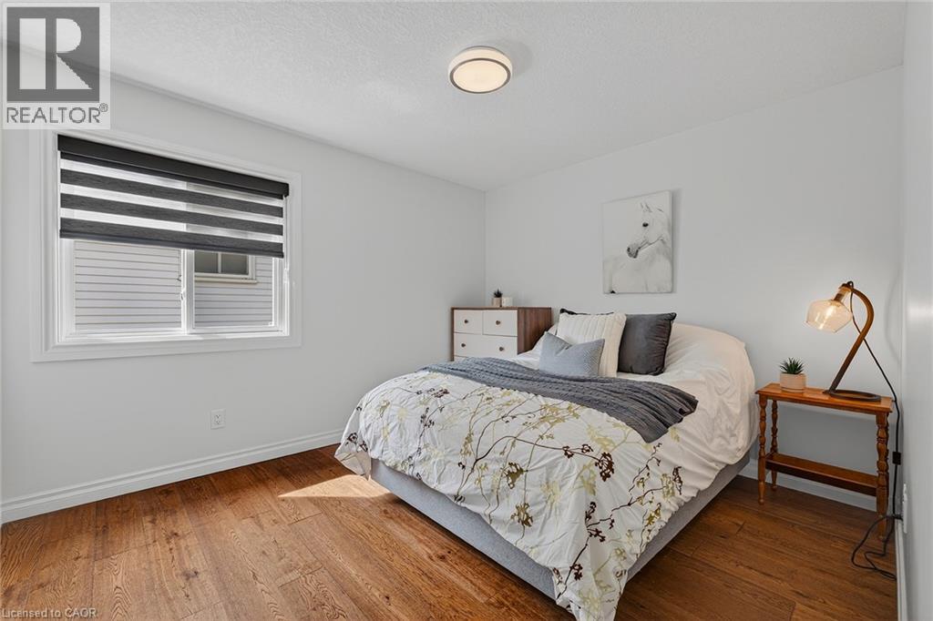 312 FARADAY Court, Waterloo, Ontario, N2L6A6 — Photo 23