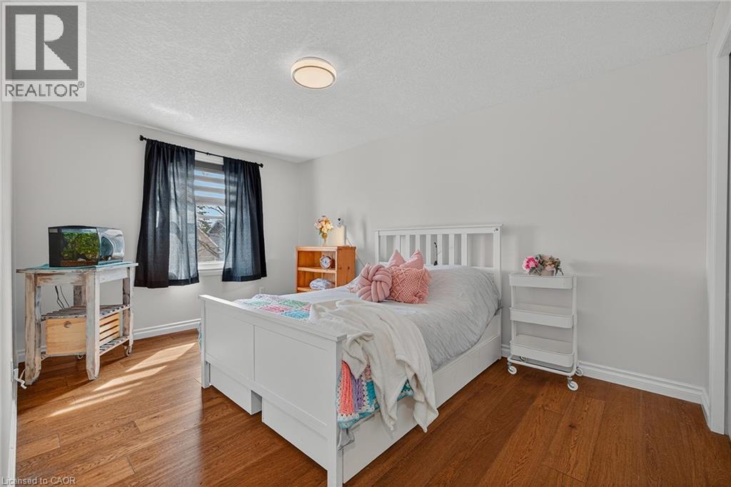 312 FARADAY Court, Waterloo, Ontario, N2L6A6 — Photo 25