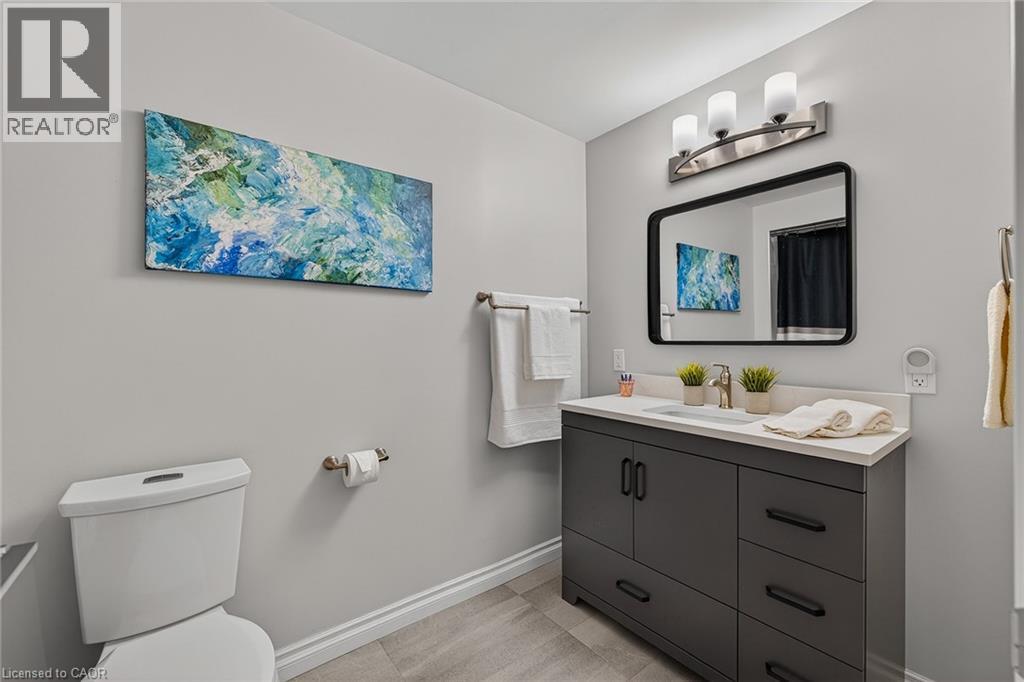 312 FARADAY Court, Waterloo, Ontario, N2L6A6 — Photo 28