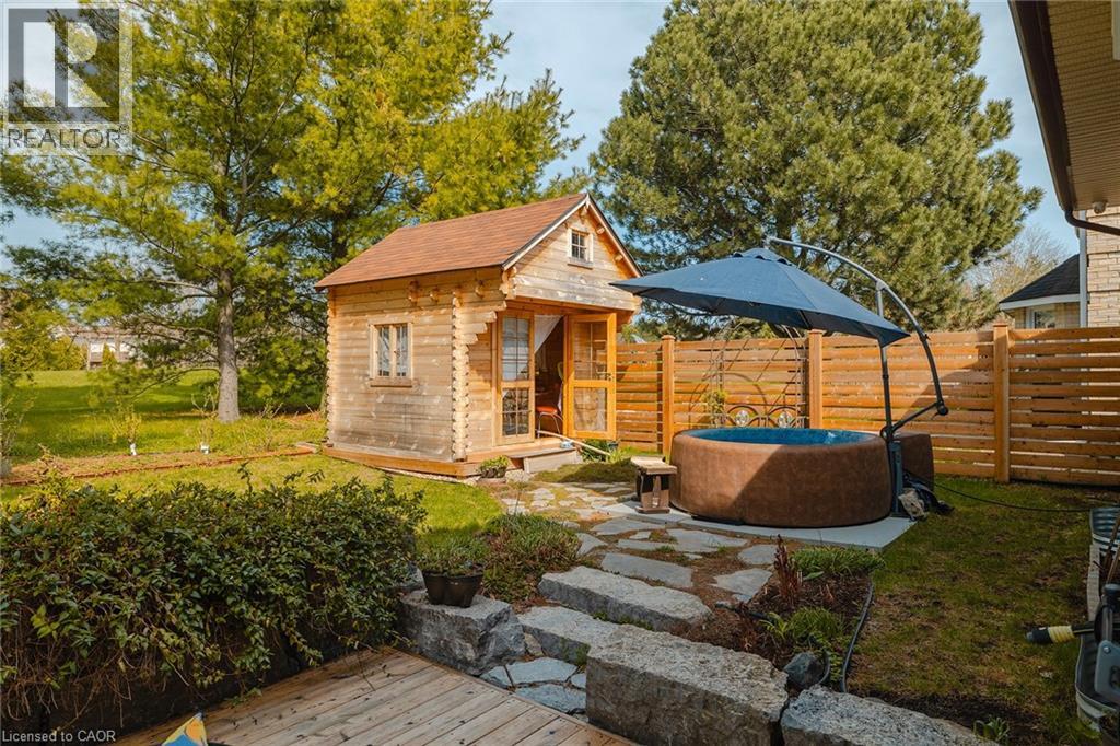 312 FARADAY Court, Waterloo, Ontario, N2L6A6 — Photo 47