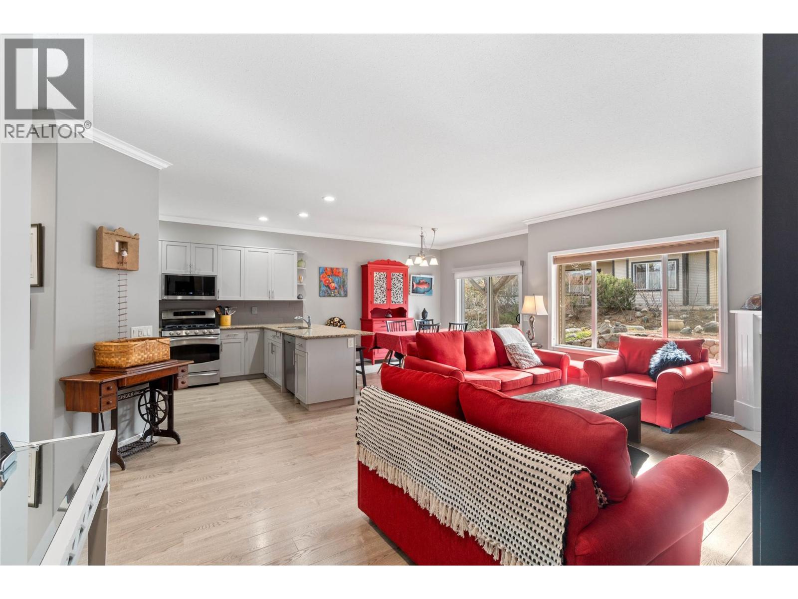 247 SAGEWOOD Court - 13