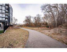 526 - 250 Lawrence Avenue W, Toronto, ON M5M1B2 Photo 34