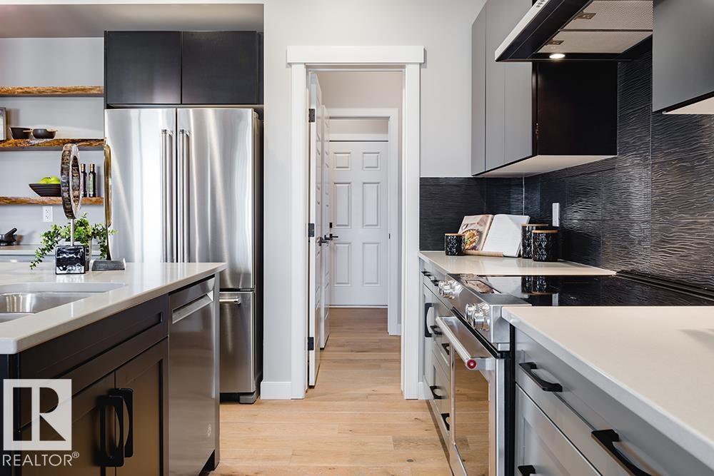 9389 COOPER BEND BN SW, Edmonton