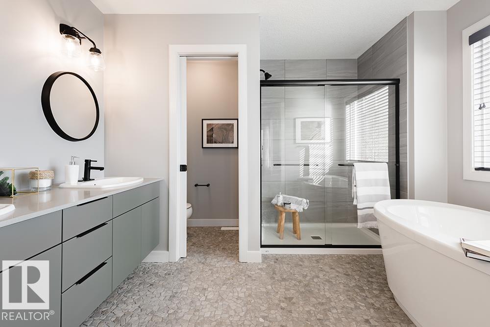 9389 COOPER BEND BN SW, Edmonton