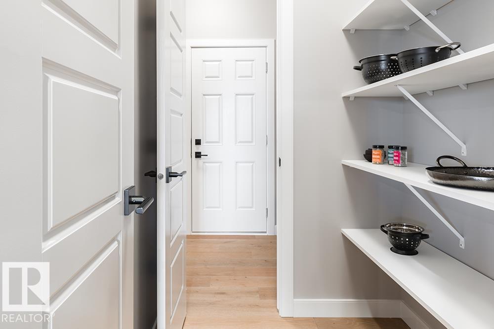 9389 COOPER BEND BN SW, Edmonton