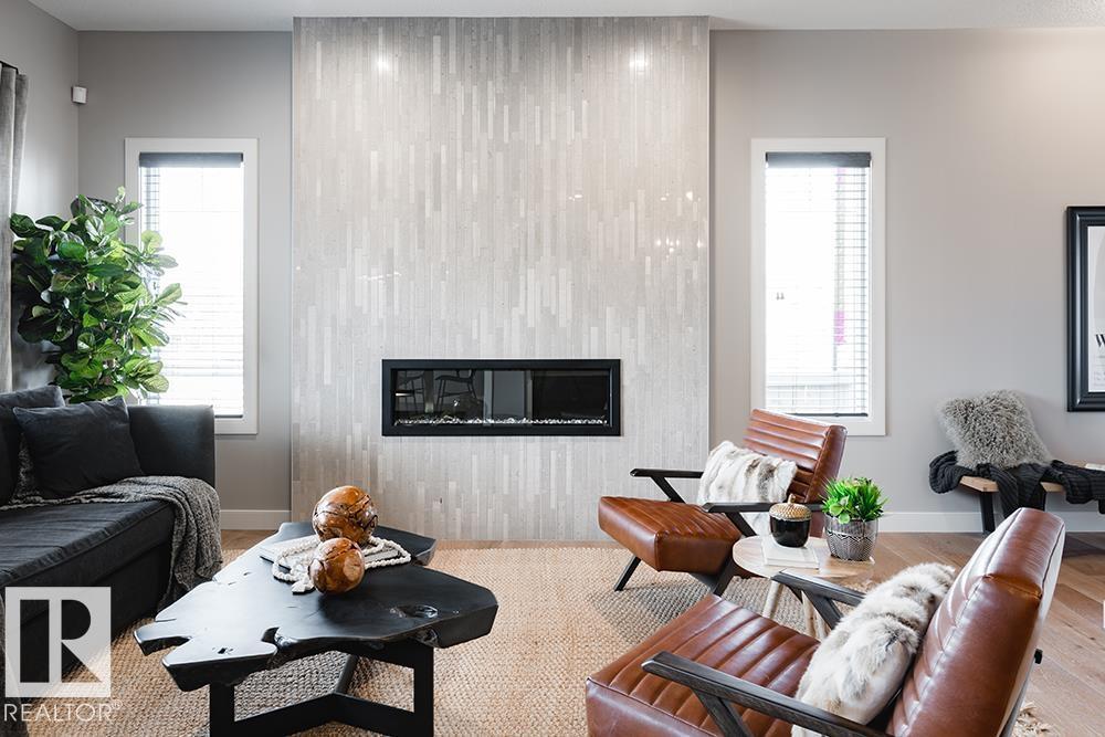 9389 COOPER BEND BN SW, Edmonton