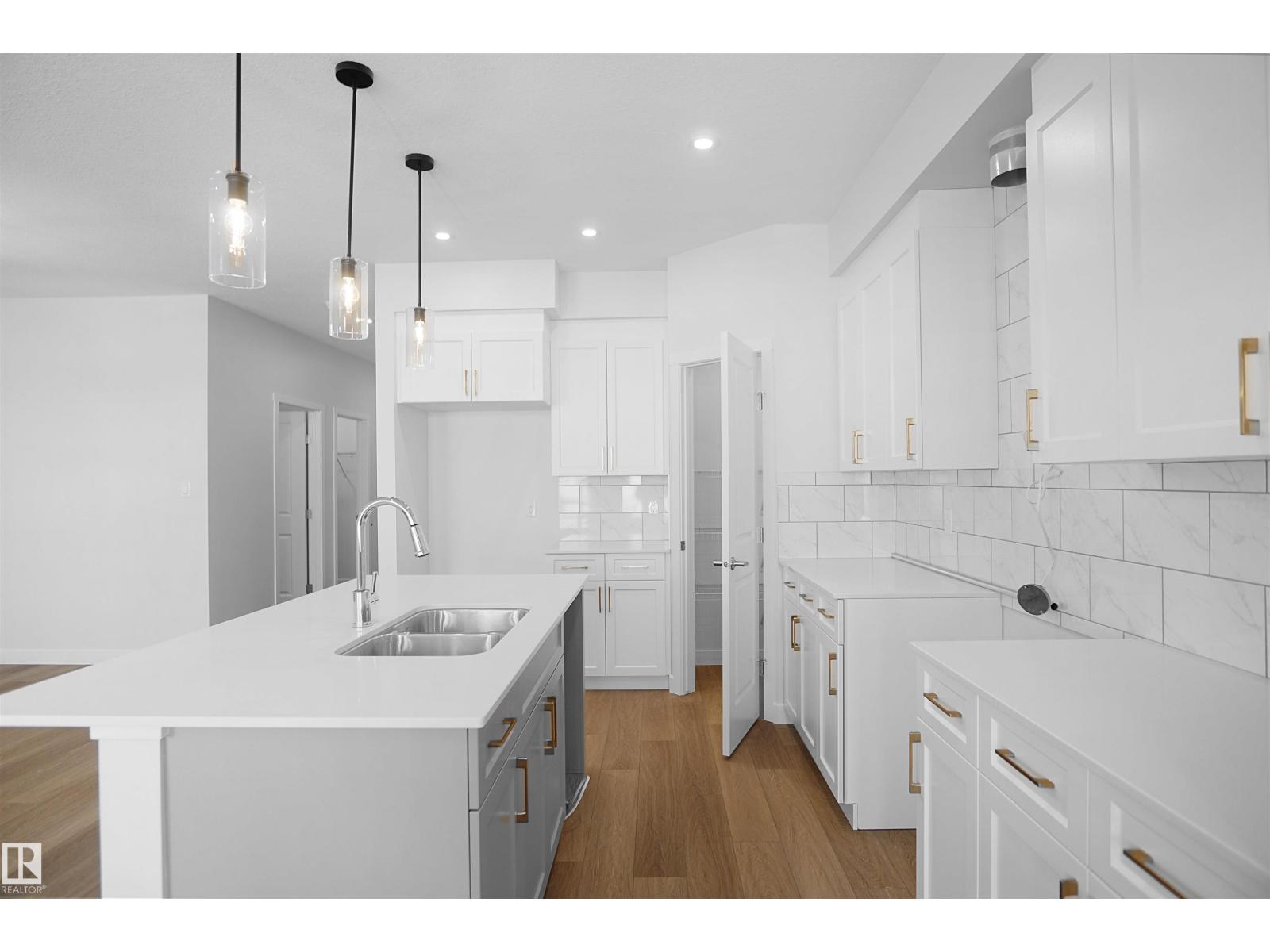 17514 5A ST NE, Edmonton