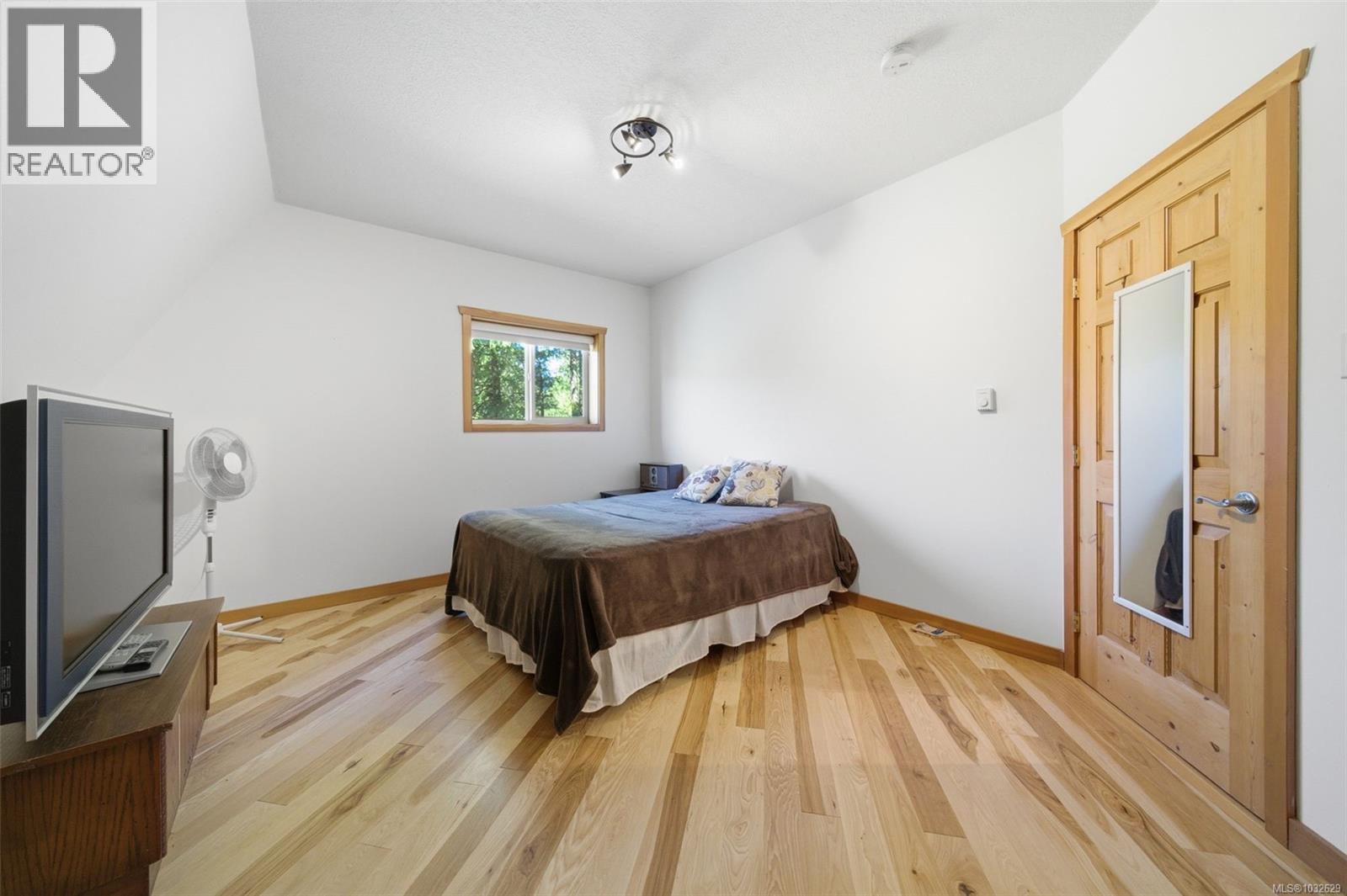 8644 Sweeney Rd - 44