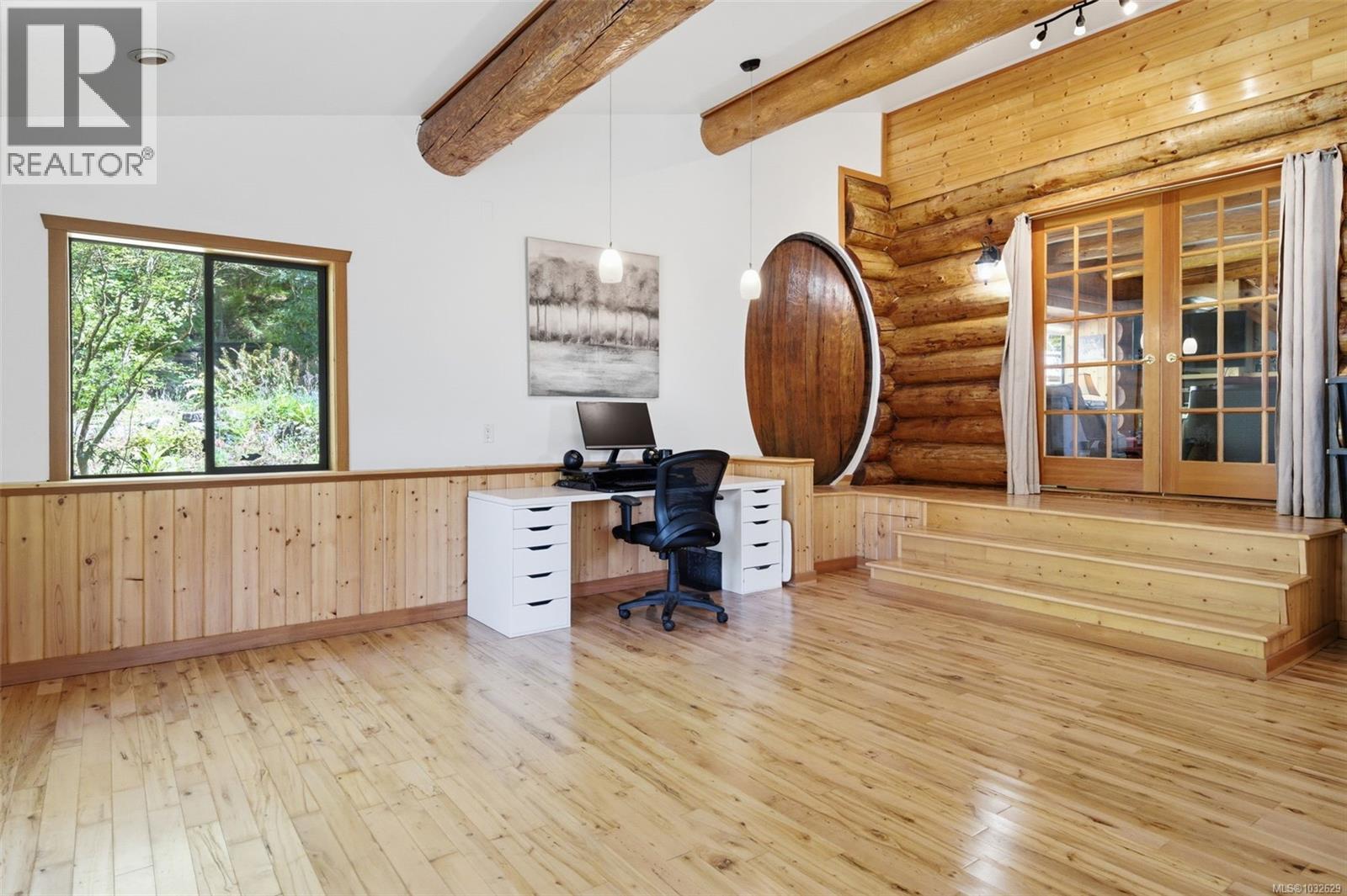 8644 Sweeney Rd - 33