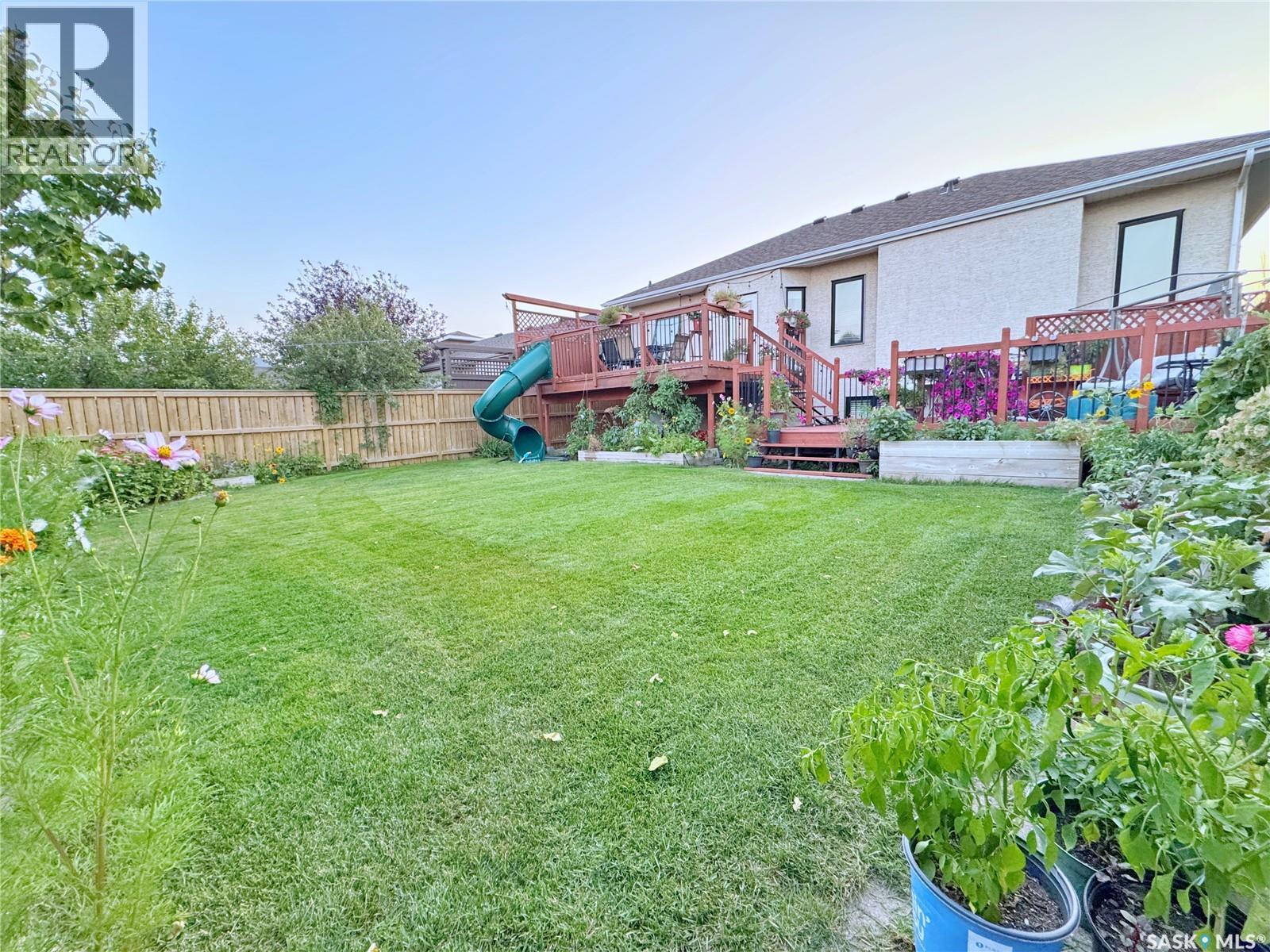 206 Brooklyn CRESCENT — photo 30