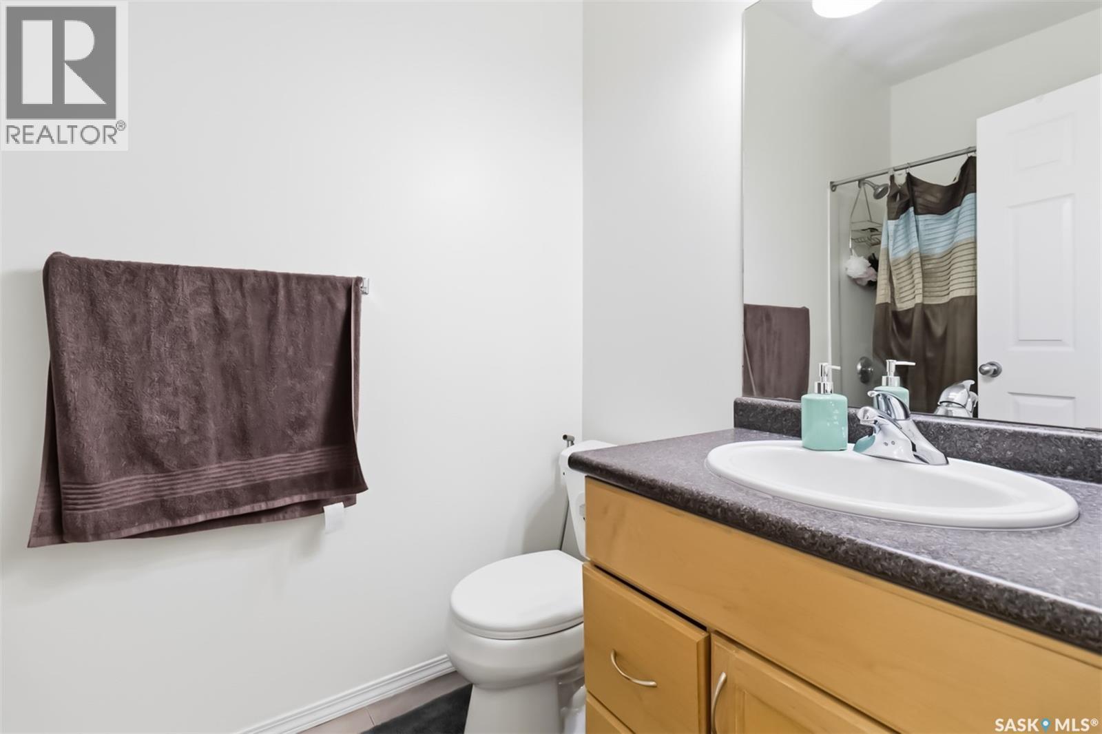 206 Brooklyn CRESCENT — photo 8