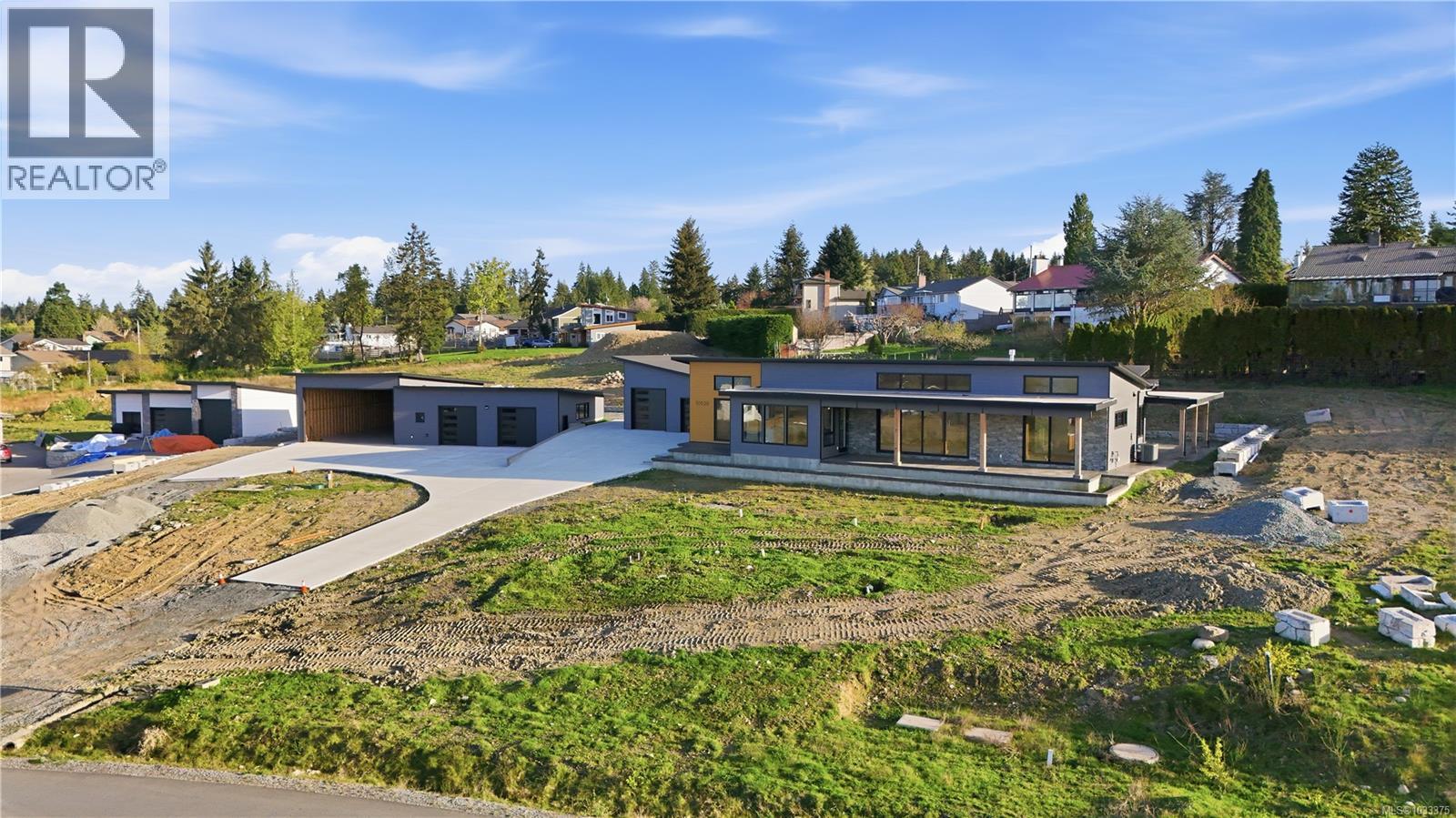 10928 Grandview Rd - Image 2