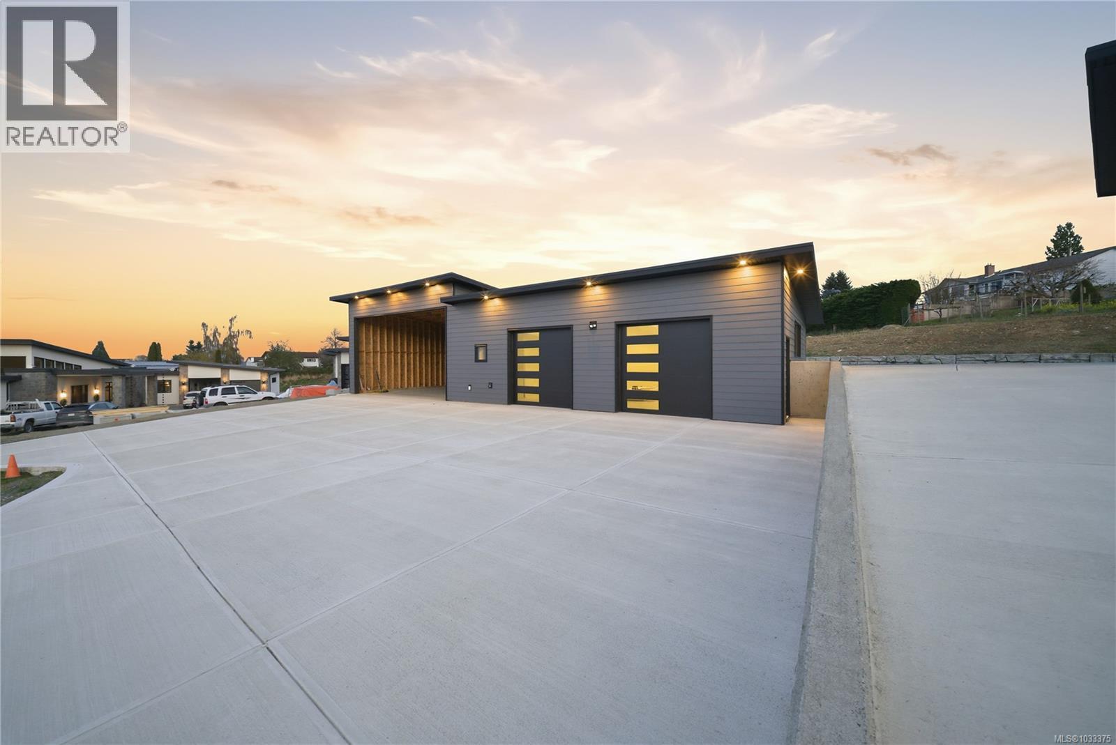 10928 Grandview Rd - 60