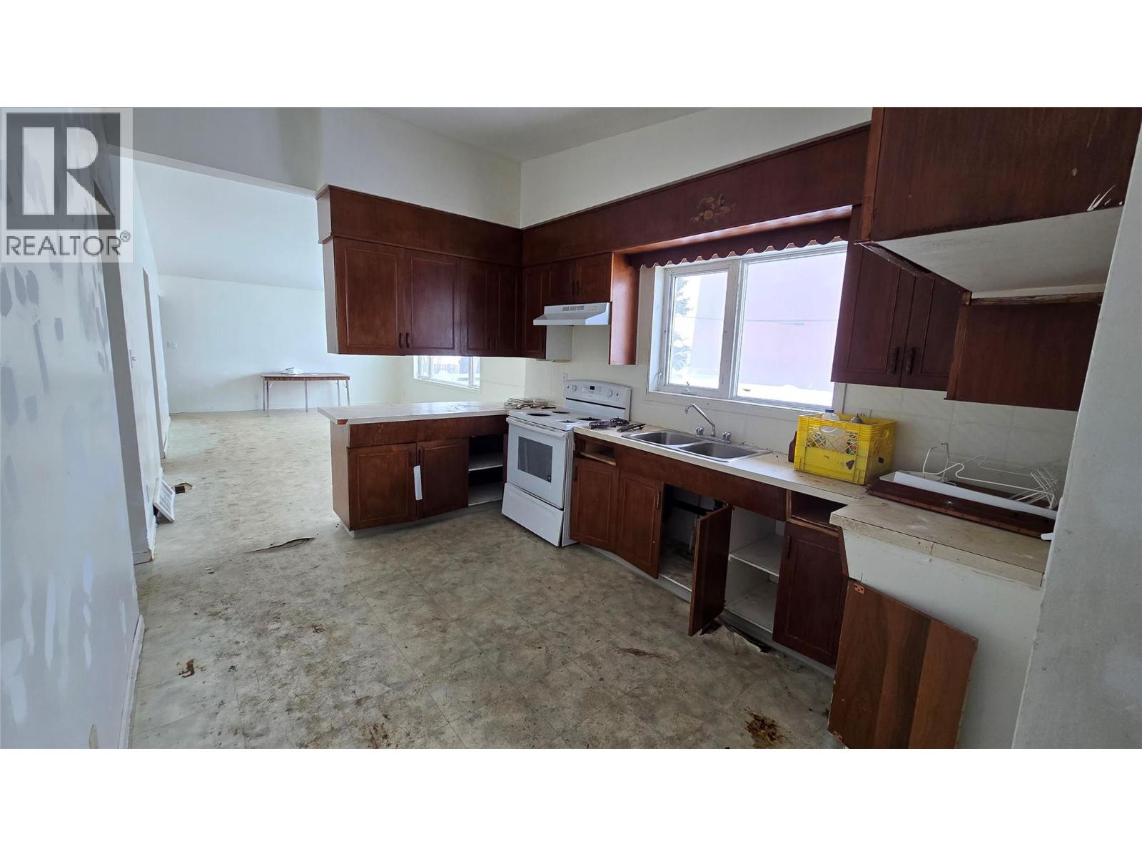 11617 9 Street - Image 2