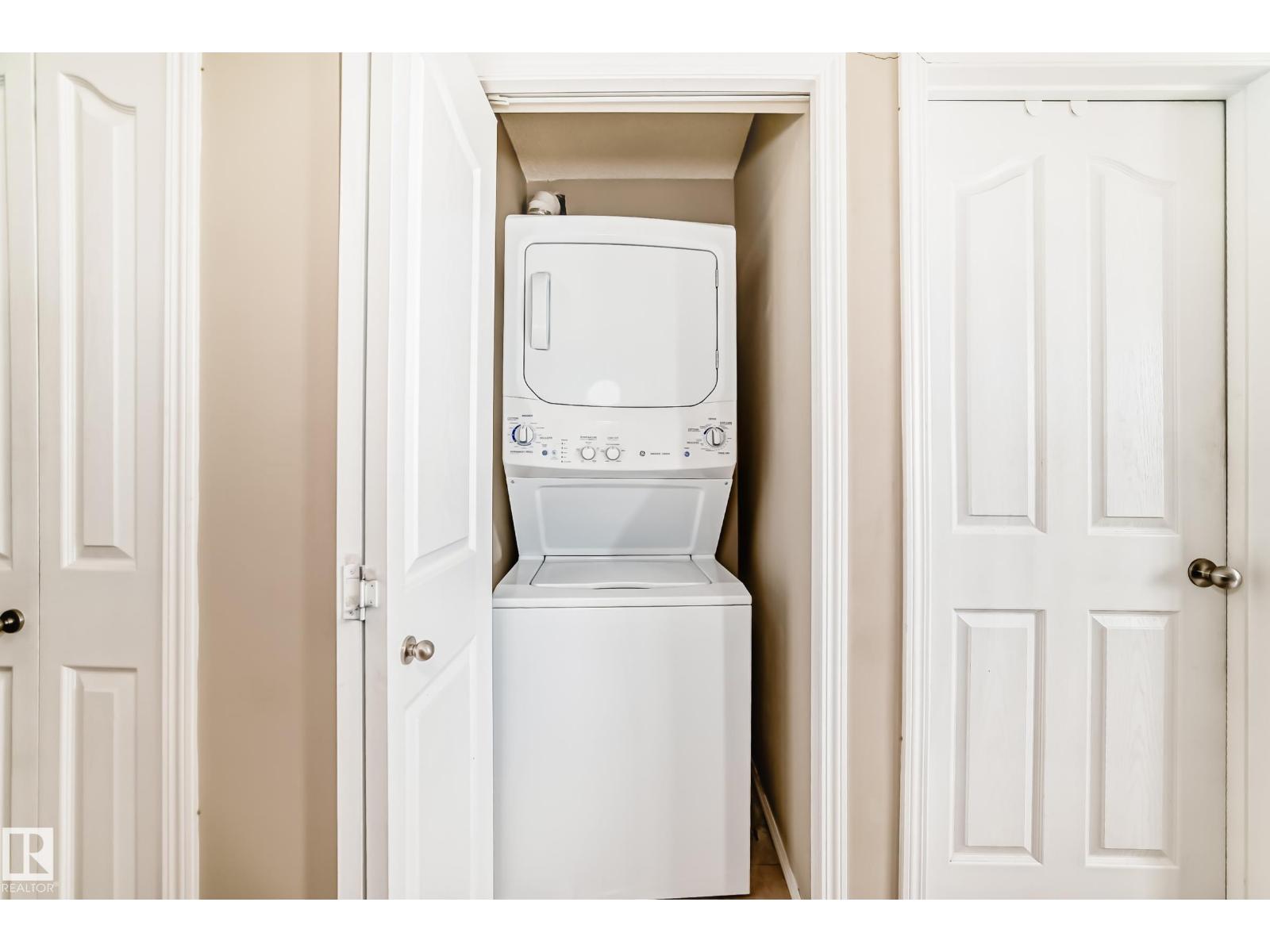 #404 12025 22 AV SW SW, Edmonton