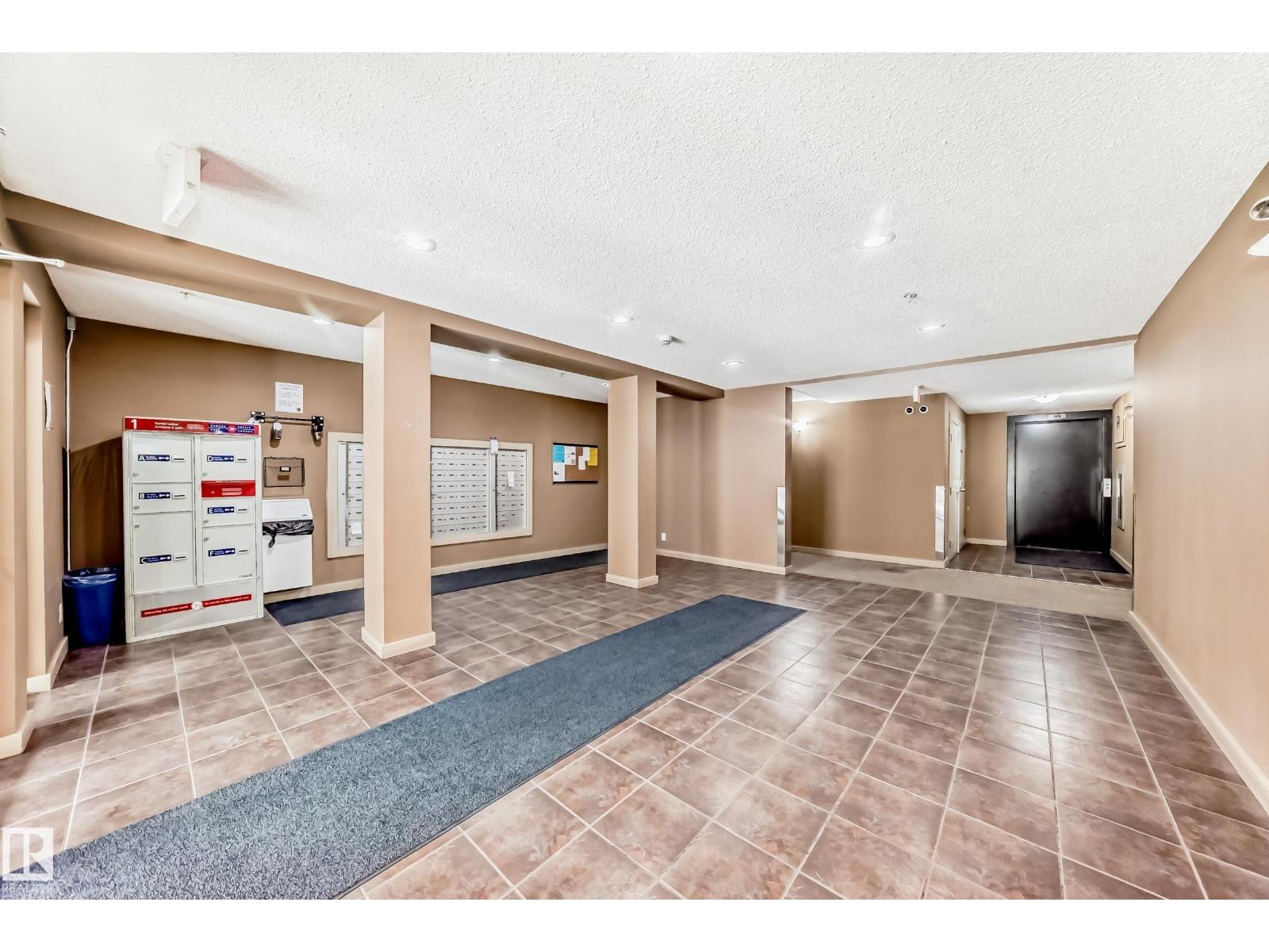 #404 12025 22 AV SW SW, Edmonton