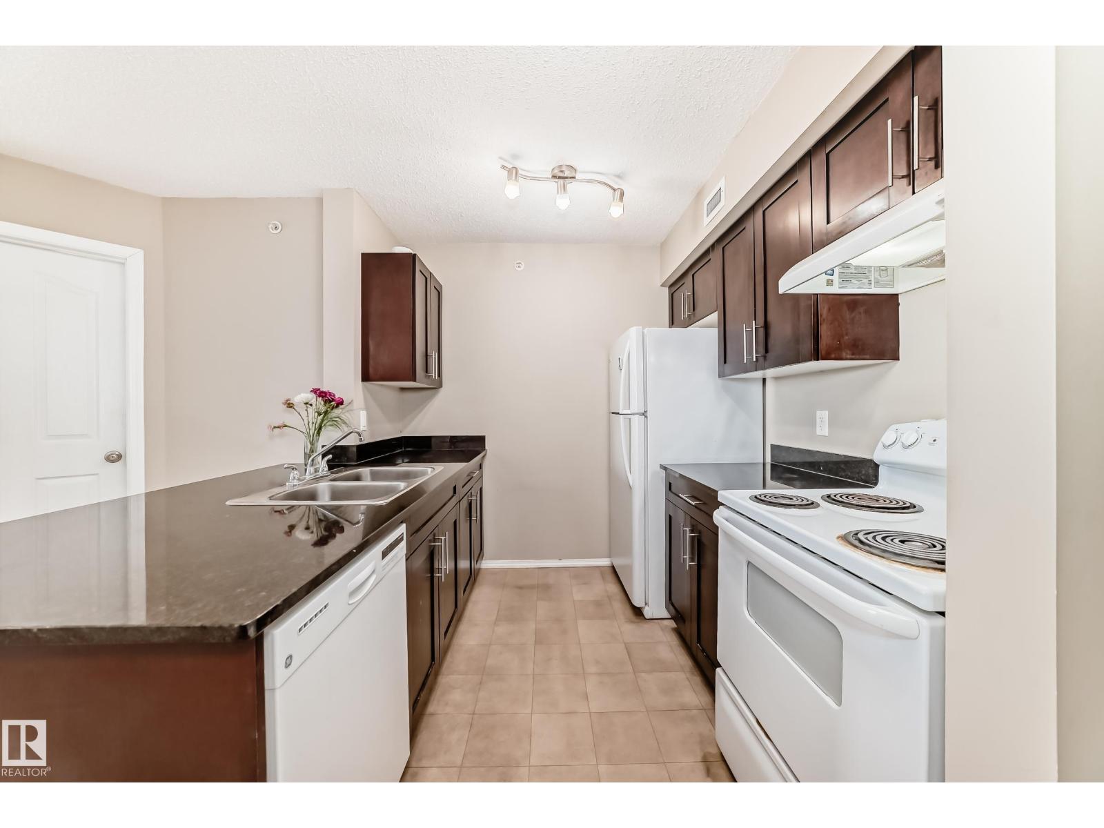 #404 12025 22 AV SW SW, Edmonton