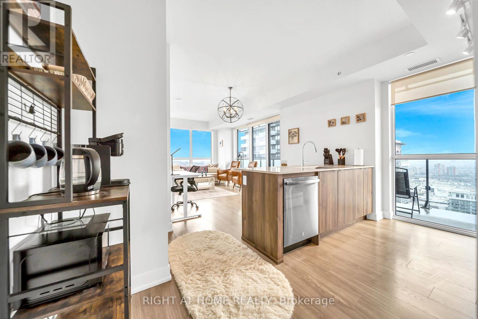 #3504 4130 PARKSIDE VILLAGE DRIVE - 11