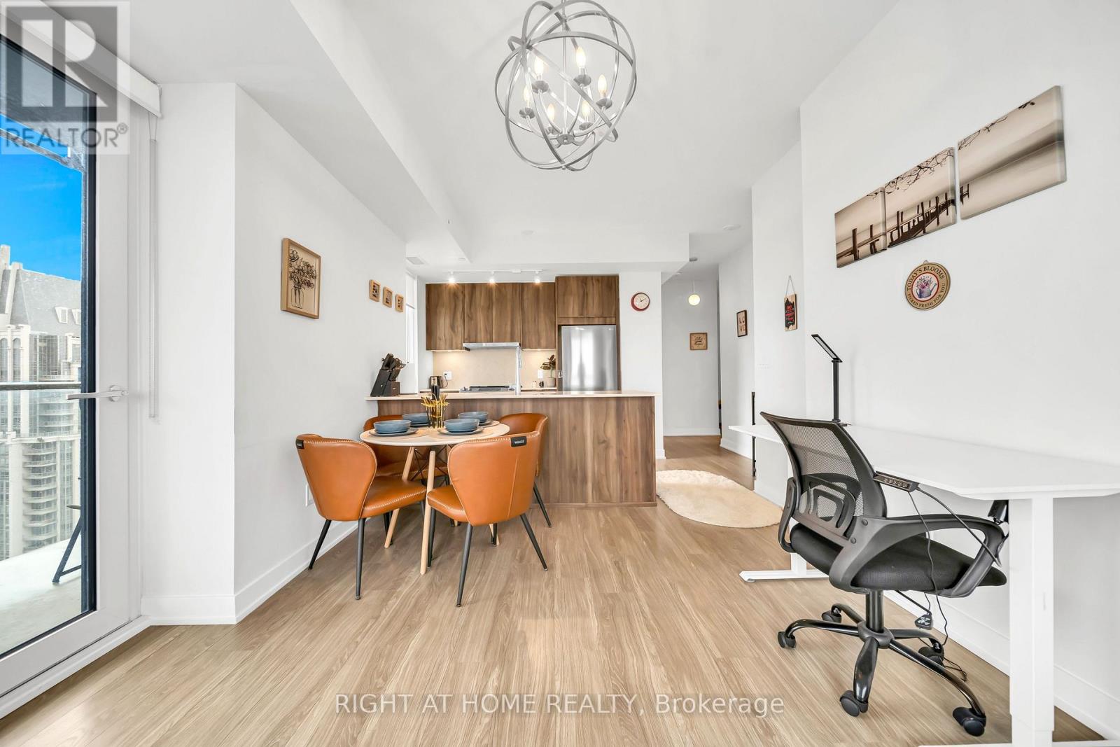 #3504 4130 PARKSIDE VILLAGE DRIVE - 12