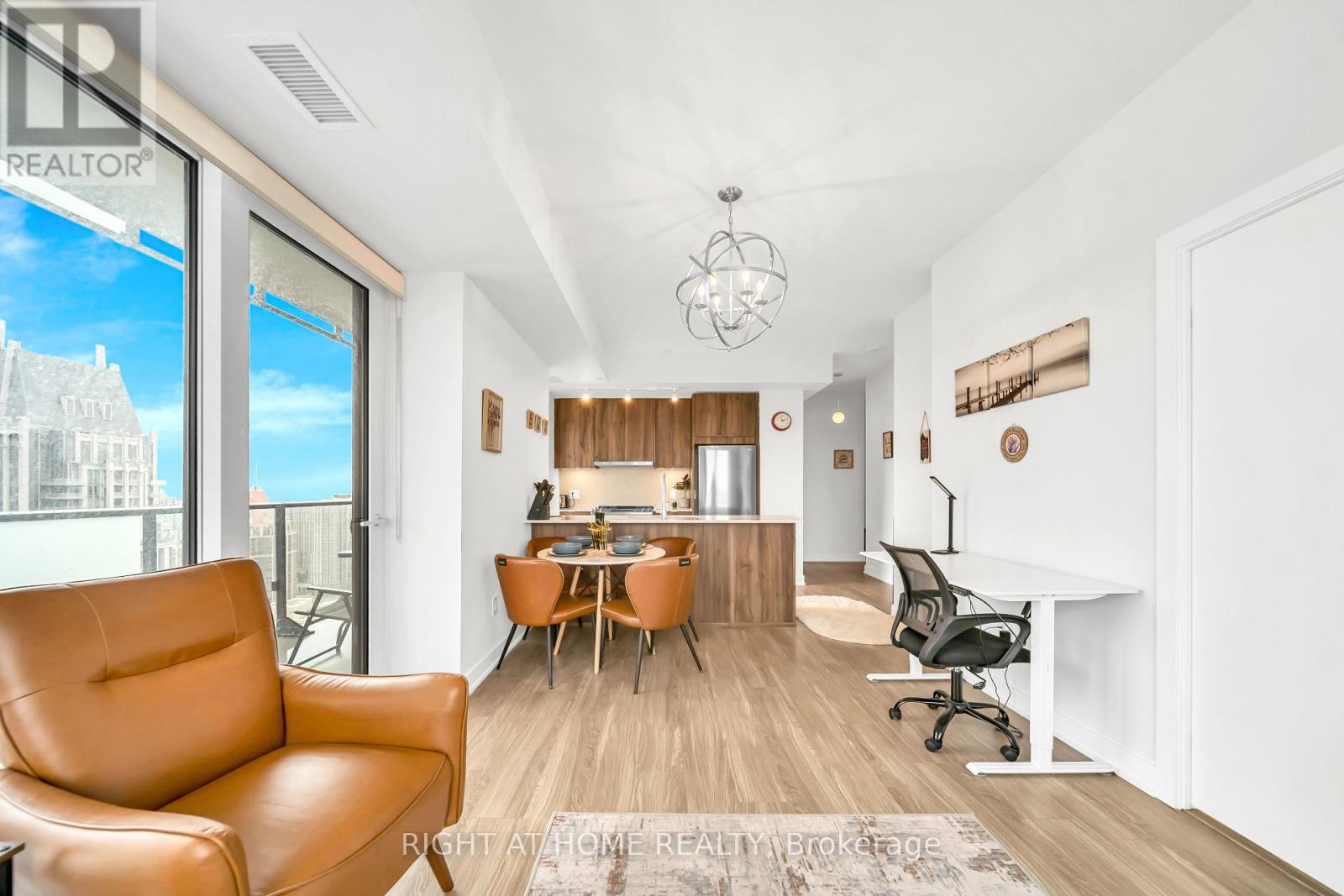 #3504 4130 PARKSIDE VILLAGE DRIVE - 13