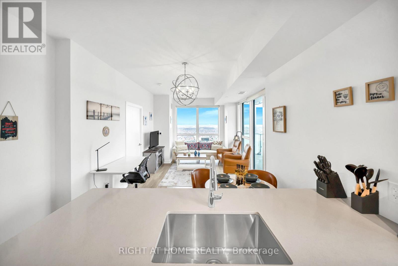 #3504 4130 PARKSIDE VILLAGE DRIVE - 15
